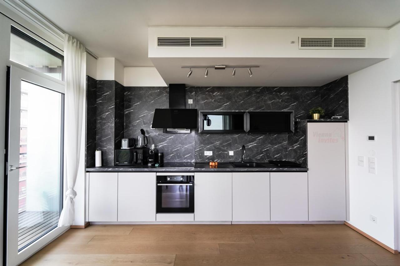 Triiiple 7heaven - Amazing View On Floor With Rooftop Pool Apartamento Viena