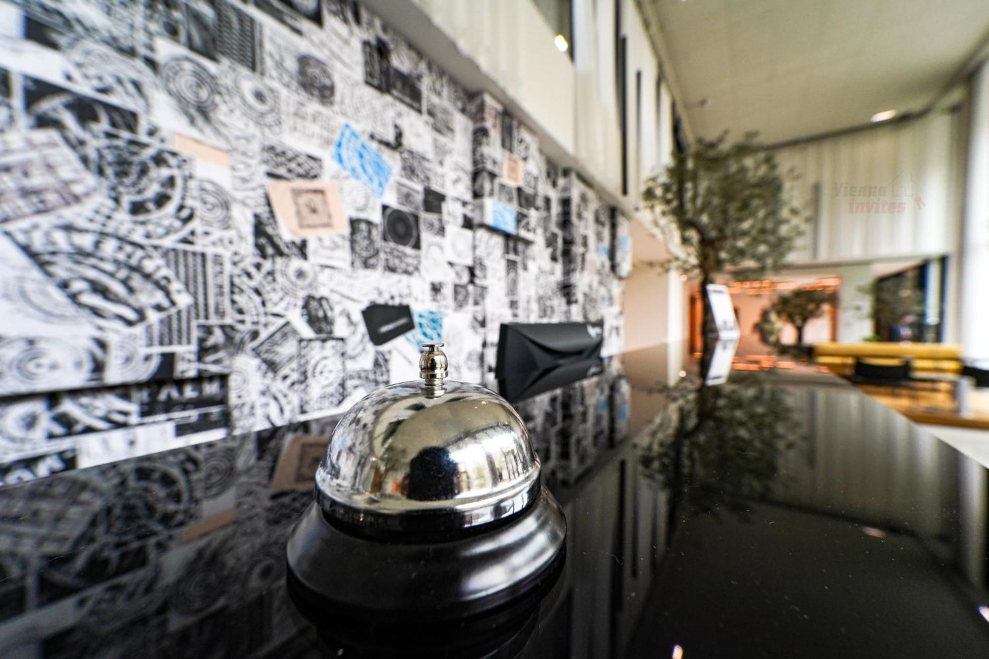 Triiiple 7heaven - Amazing View On Floor With Rooftop Pool Apartamento Viena