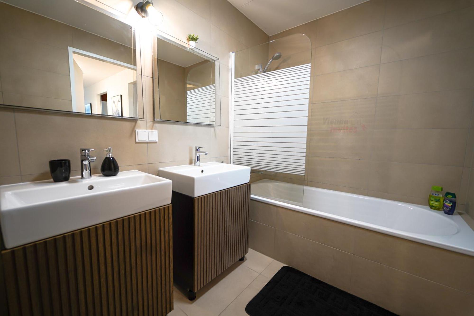 Apartamento Triiiple 7heaven - Amazing View On Floor With Rooftop Pool Viena